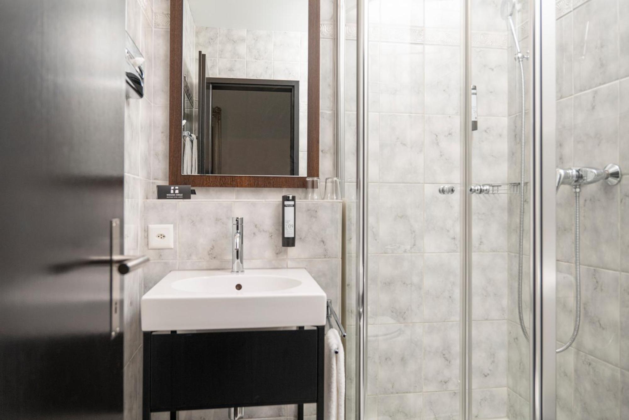 Boutique Hotel Weisses Kreuz - Adult Only Hotel Λουκέρνη Δωμάτιο φωτογραφία